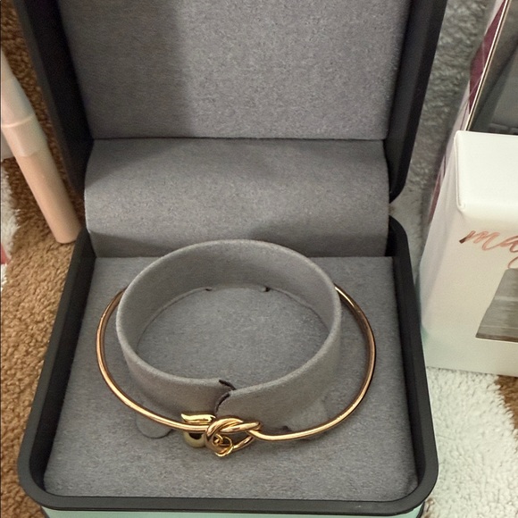 Magnetic Eyelashes and Beauty Set - Picture 3 of 8